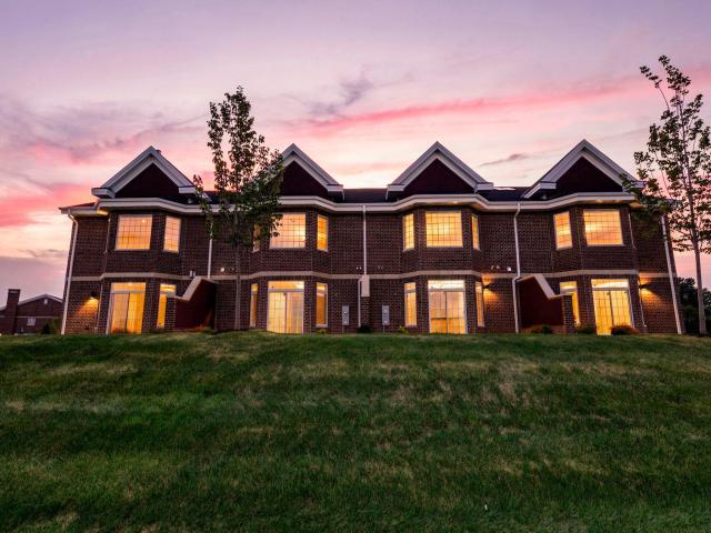 10814 Falling Water Lane Unit A Woodbury MN 55129 - MLS# 7143983