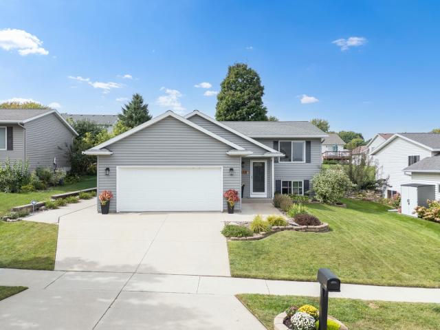 4478 Manor Drive NW Rochester MN 55901 - MLS# 7144000