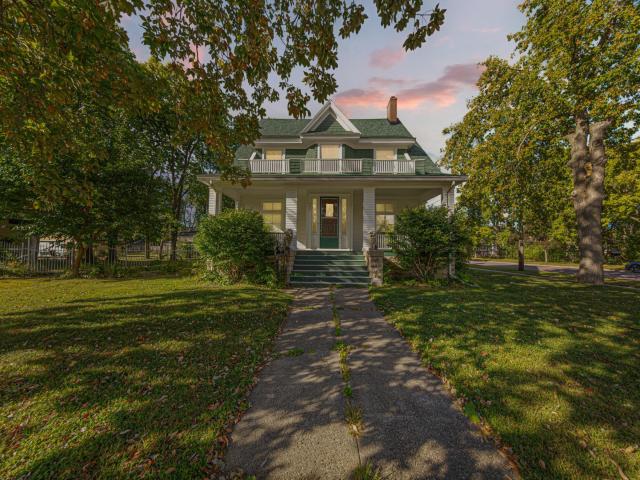 504 7th Street NW Faribault MN 55021 - MLS# 7144168