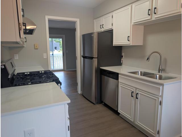 7427 143rd Street Court Apple Valley MN 55124 - MLS# 7144227