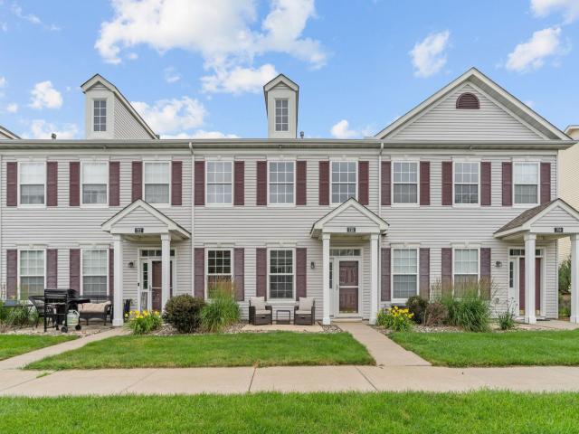713 Cobblestone Way Shakopee MN 55379 - MLS# 7144264
