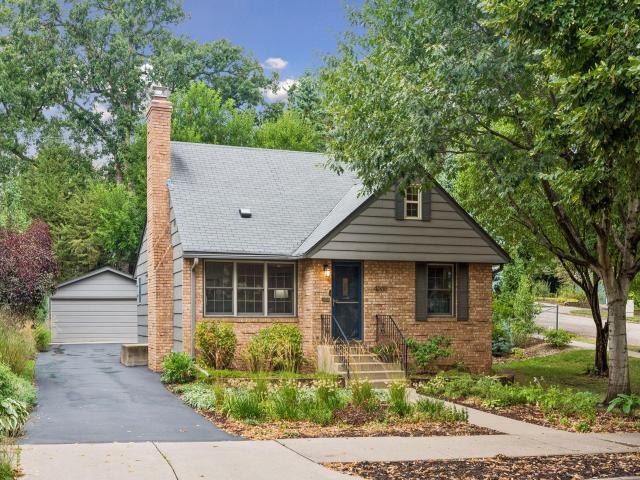 4000 Abbott Avenue S Minneapolis MN 55410 - MLS# 7144299