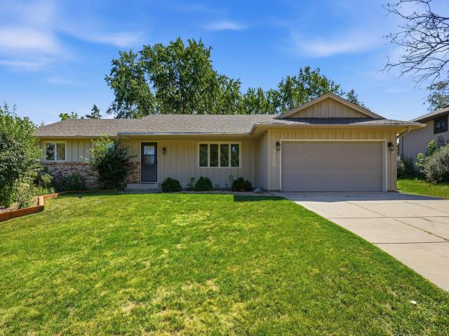 7158 Upper 139th Street W Apple Valley MN 55124 - MLS# 7144463