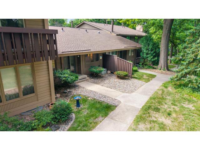 91 Birnamwood Drive Burnsville MN 55337 - MLS# 7144526