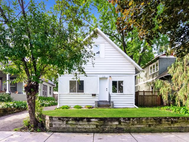 719 W 40th Street Minneapolis MN 55409 - MLS# 7144884