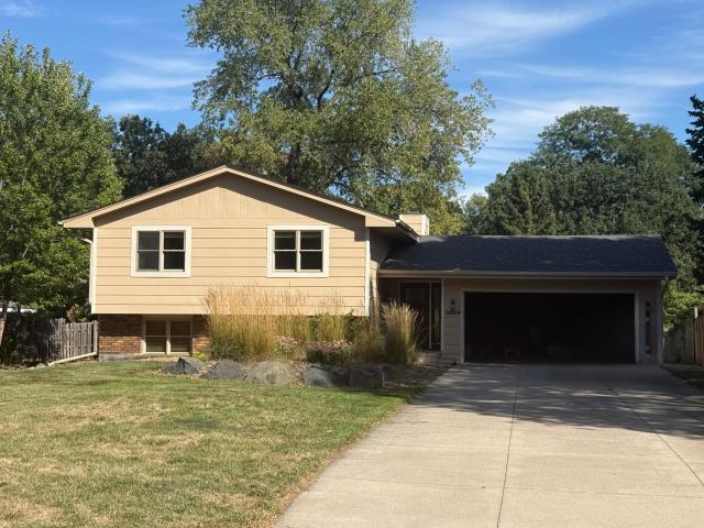 3404 Owasso Street Shoreview MN 55126 - MLS# 7145016