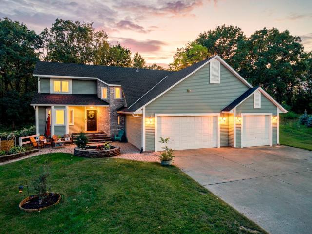 952 154th Lane NW Andover MN 55304 - MLS# 7145213
