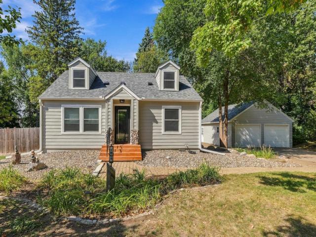 1805 Oakview Lane N Plymouth MN 55441 - MLS# 7145244