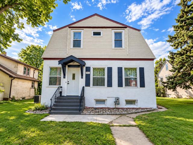 1655 Washburn Avenue N Minneapolis MN 55411 - MLS# 7145338