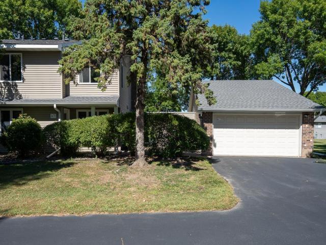 9478 Ranchview Lane N Maple Grove MN 55369 - MLS# 7145436