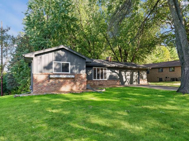 15001 Oakland Avenue S Burnsville MN 55306 - MLS# 7145469