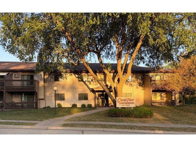 1825 Perlich Avenue Unit 101 Red Wing MN 55066 - MLS# 7145936