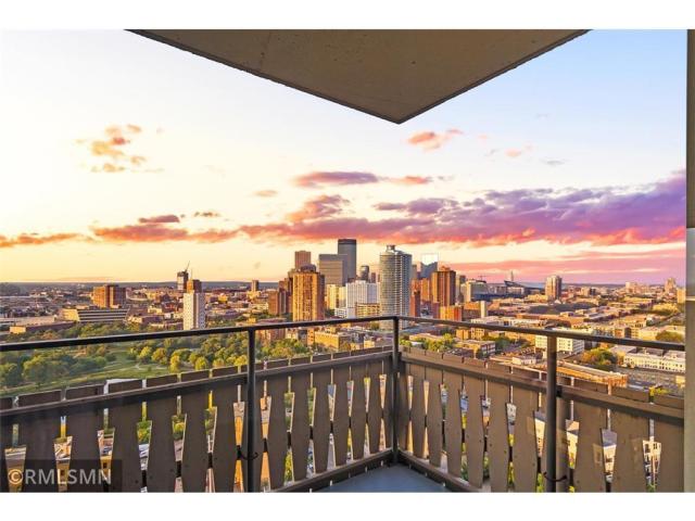400 Groveland Avenue Unit 2313 Minneapolis MN 55403 - MLS# 7146008