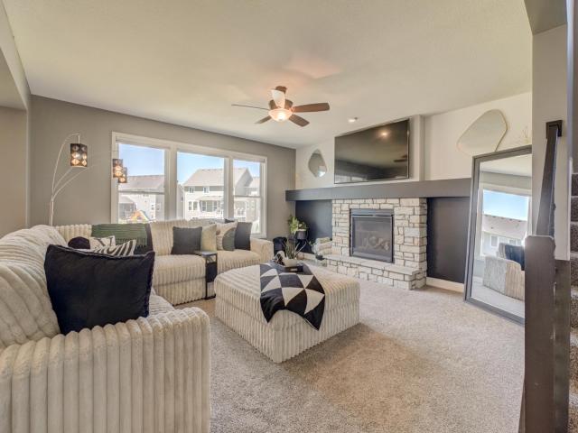 5204 Porchlight Bay Saint Paul MN 55129 - MLS# 7146016
