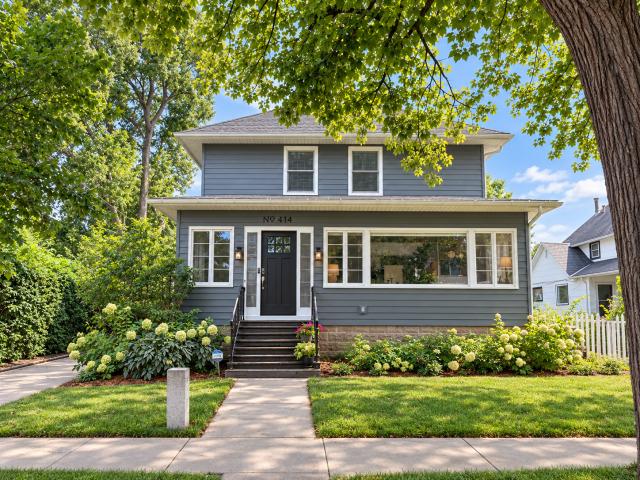 414 Dacota Street Winona MN 55987 - MLS# 7146036