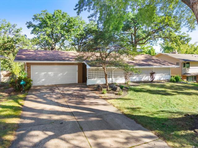 7008 35th Avenue N Minneapolis MN 55427 - MLS# 7146065