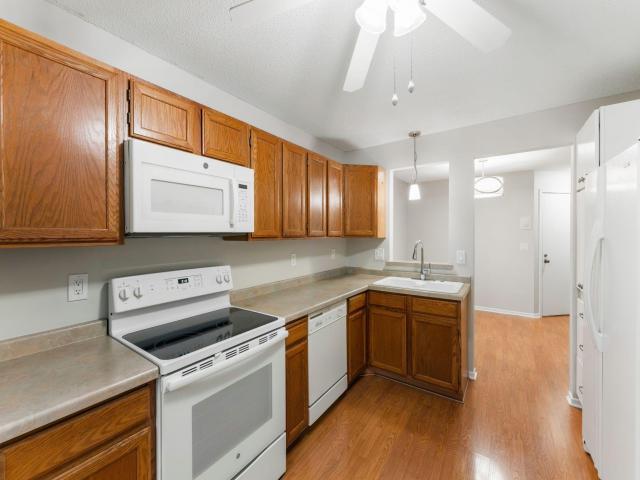 10924 Rhode Island Avenue S Bloomington MN 55438 - MLS# 7146102