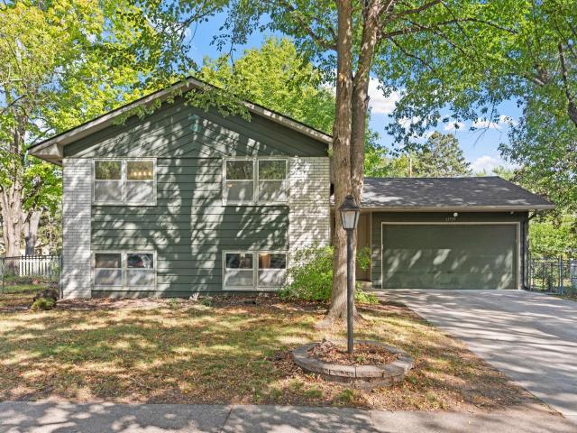 11535 9th Avenue NW Coon Rapids MN 55433 - MLS# 7146171
