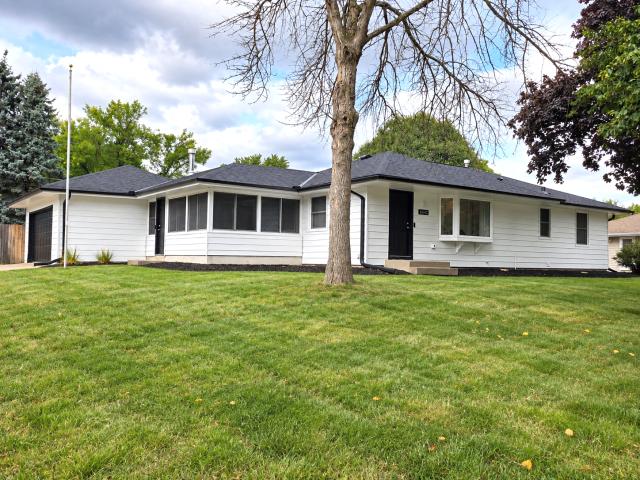 8542 Greystone Avenue S Cottage Grove MN 55016 - MLS# 7146242
