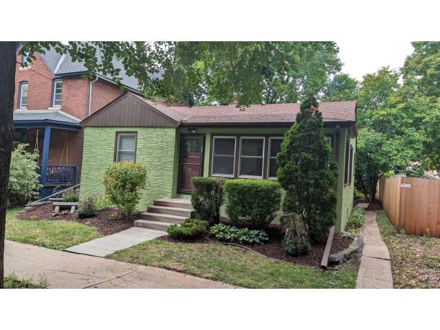 323 Daly Street Saint Paul MN 55102 - MLS# 7146311