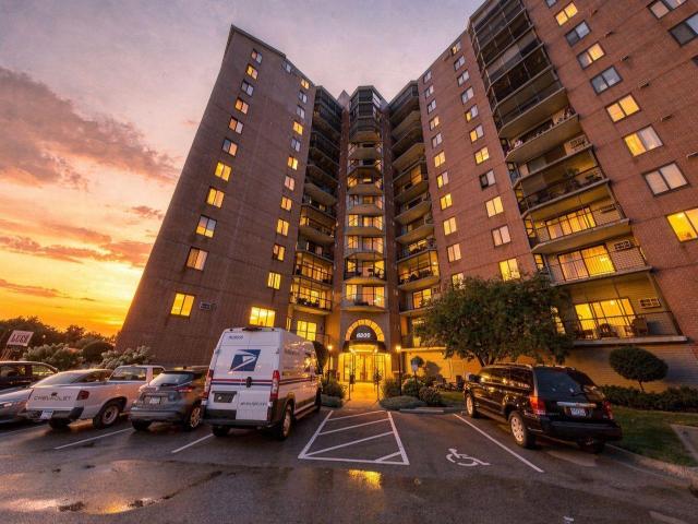 6500 Woodlake Drive Unit 210 Richfield MN 55423 - MLS# 7146315