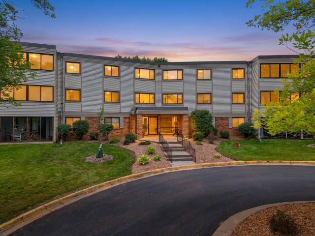 4385 Trenton Lane N Unit 212 Plymouth MN 55442 - MLS# 7146362