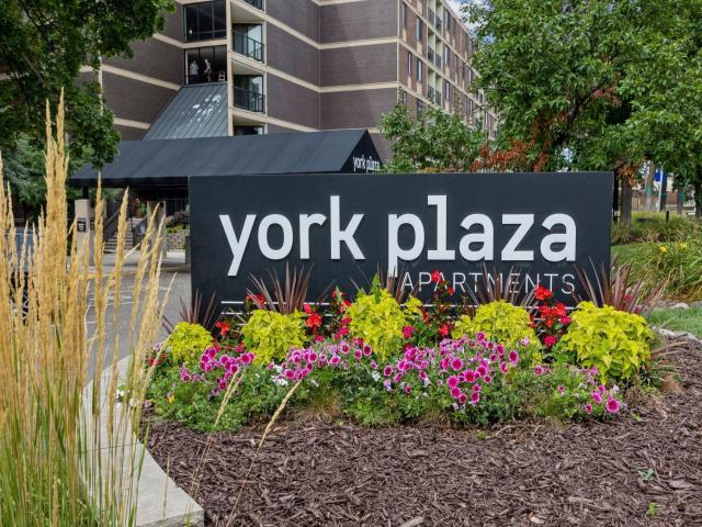 7200 York Avenue S Unit 103 Edina MN 55435 - MLS# 7146412