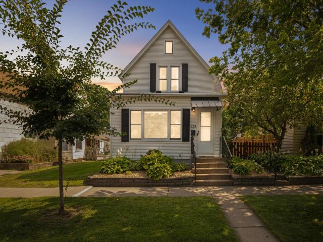 328 Osceola Avenue S Saint Paul MN 55102 - MLS# 7146630