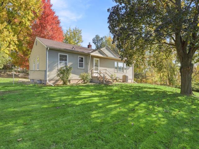 1566 Albemarle Street Saint Paul MN 55117 - MLS# 7146699