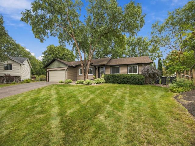 11315 W River Hills Drive Burnsville MN 55337 - MLS# 7146709