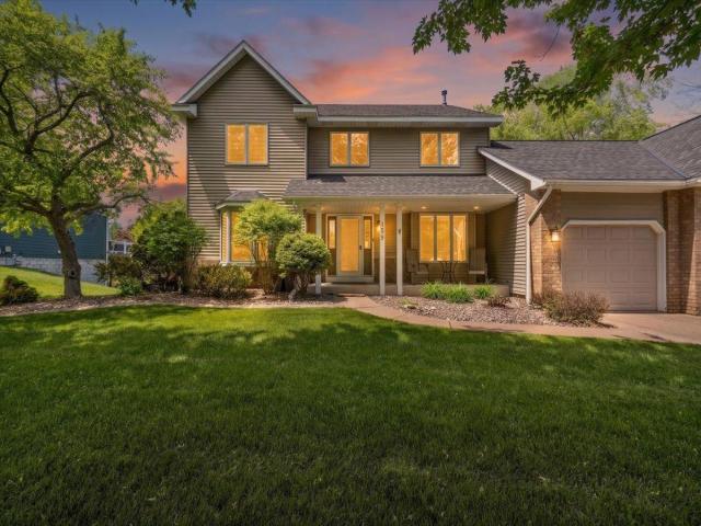 139 Ridge Way Mahtomedi MN 55115 - MLS# 7146759