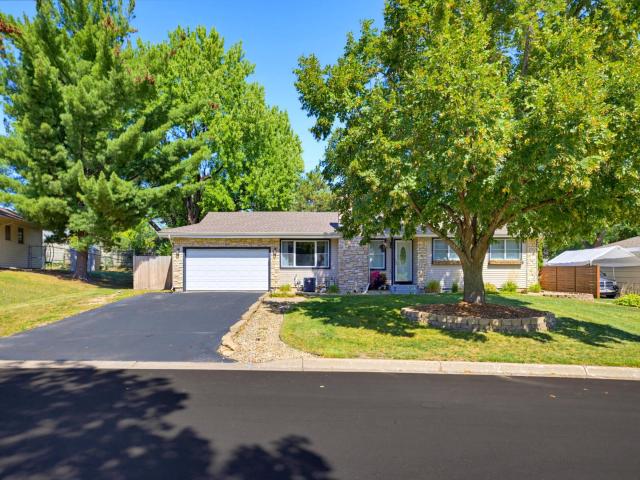 777 Mohican Lane Mendota Heights MN 55120 - MLS# 7146806