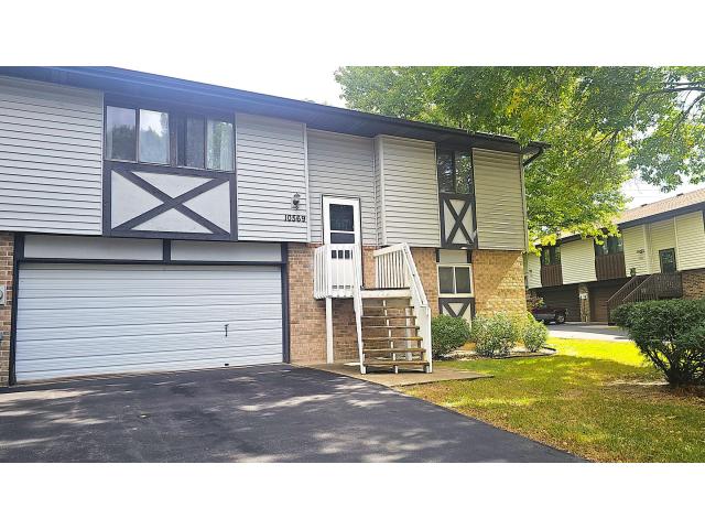 10569 Grouse Circle NW Coon Rapids MN 55433 - MLS# 7146844