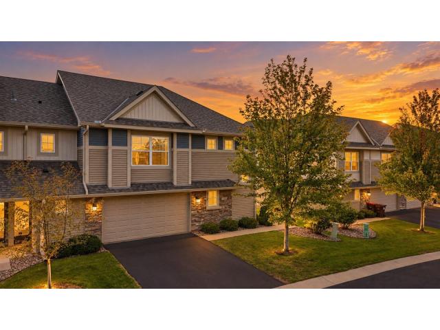 9757 5th Street Lane N Lake Elmo MN 55042 - MLS# 7146903