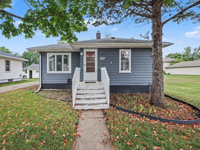 302 Lincoln Avenue N New Prague MN 56071 - MLS# 7146959