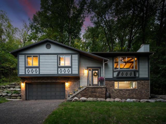 2222 Black Oak Drive Minnetonka MN 55305 - MLS# 7147279