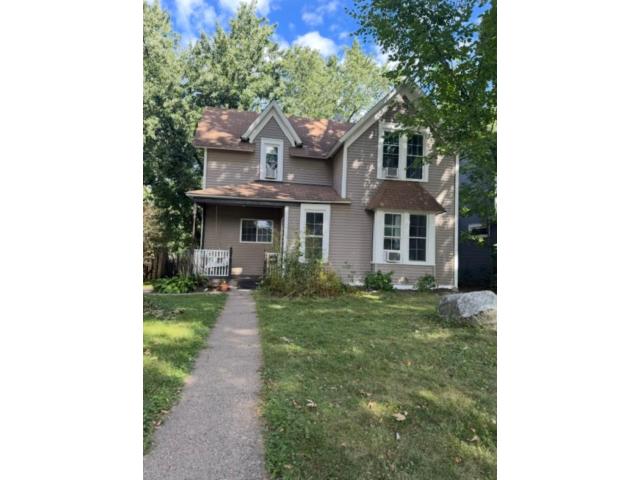 2697 8th Avenue E North Saint Paul MN 55109 - MLS# 7147538