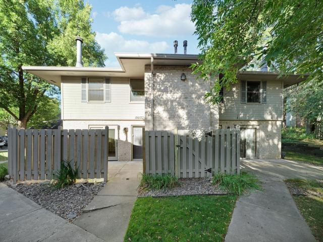 18657 Clear View Court Minnetonka MN 55345 - MLS# 7147607