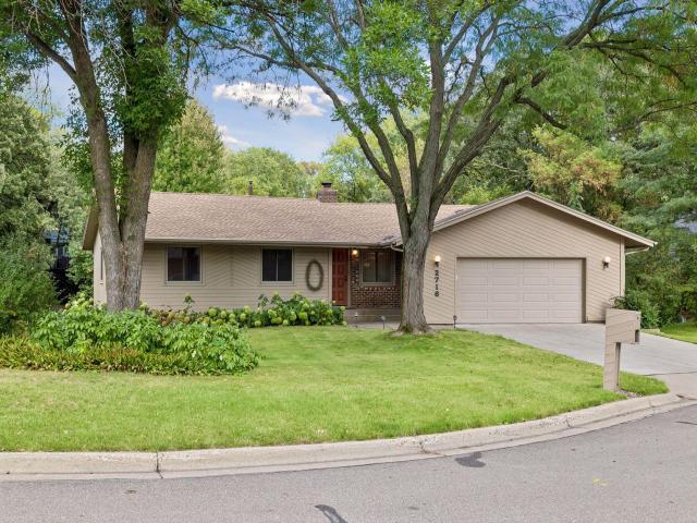 2716 Isle Royale Court Burnsville MN 55337 - MLS# 7147778