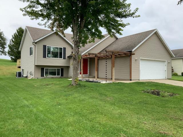 5261 51st Street NW Rochester MN 55901 - MLS# 7148047