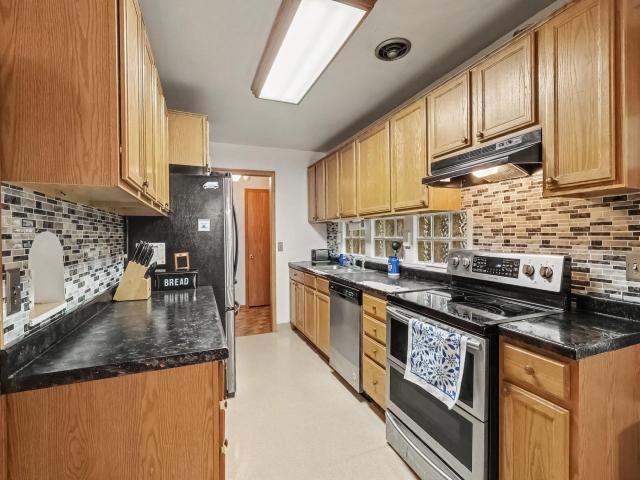 849 8th Avenue SW Faribault MN 55021 - MLS# 7148050