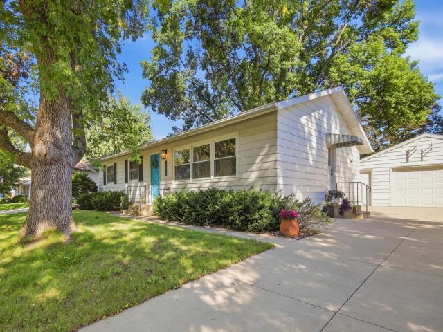 1638 8th Avenue SE Rochester MN 55904 - MLS# 7148286