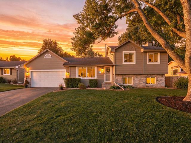 9150 Orchid Lane N Maple Grove MN 55369 - MLS# 7148311