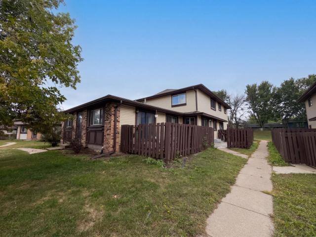 6403 83rd Court N Brooklyn Park MN 55445 - MLS# 7148528