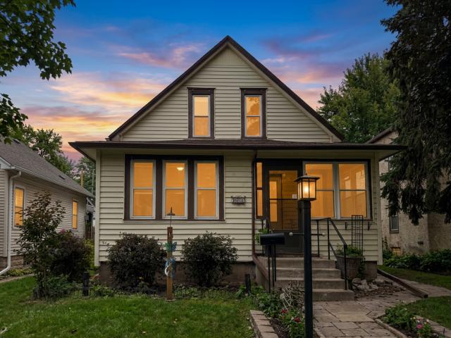 864 Delaware Avenue Saint Paul MN 55107 - MLS# 7148857