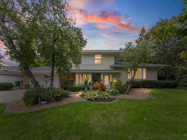 228 Walnut Lane Apple Valley MN 55124 - MLS# 7148889