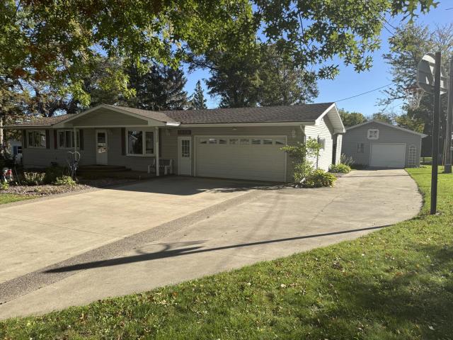 1655 Woodcrest Avenue Owatonna MN 55060 - MLS# 7148923