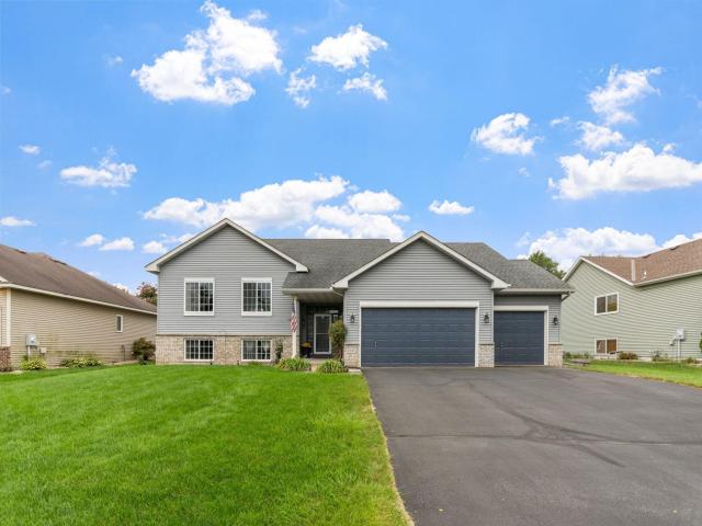 19383 Embers Avenue Farmington MN 55024 - MLS# 7148936