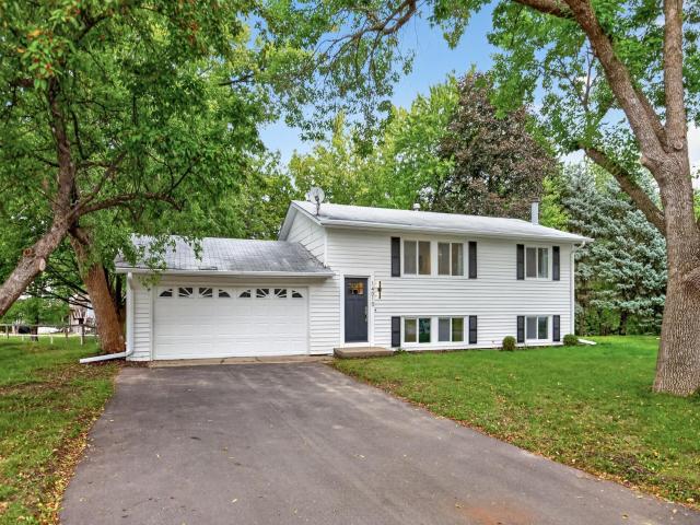 14010 38th Avenue N Plymouth MN 55447 - MLS# 7149000