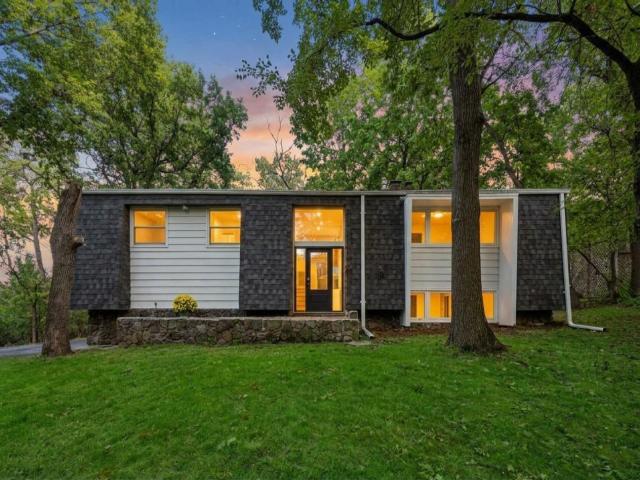 4335 Briarwood Drive Minnetonka MN 55343 - MLS# 7149121